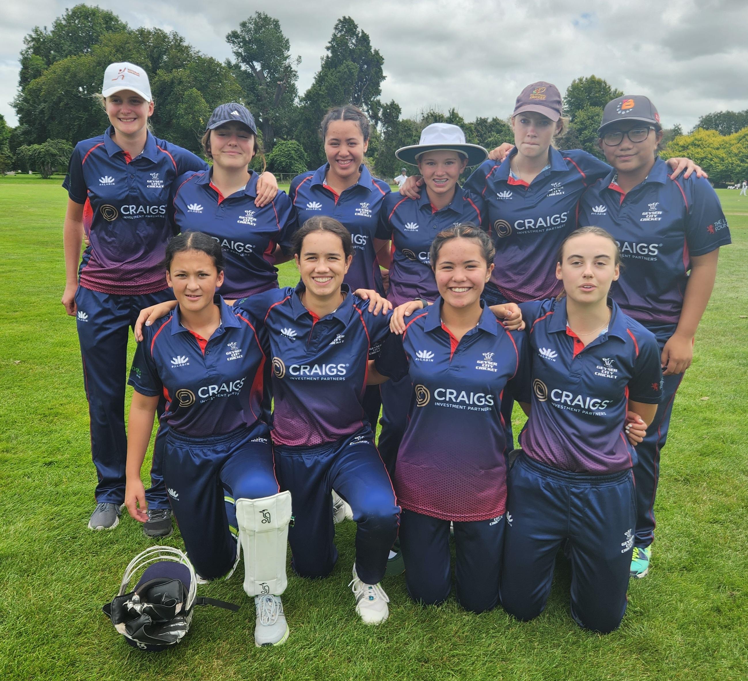 GEYSER CITY CRICKET CLUB GIRLS | INVITATIONAL HAWKES BAY TOURNAMENT TEAM